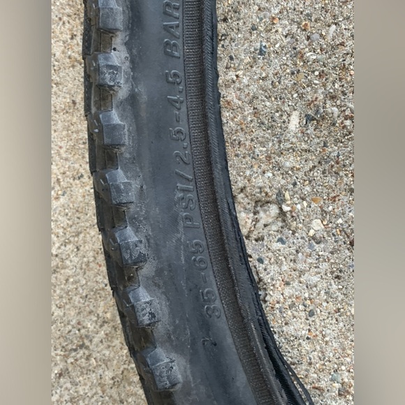 Schwalbe Marathon Cross 26” x 1.75” Hybrid Puncture Resistant Mountain Bike Tire - Picture 2 of 13